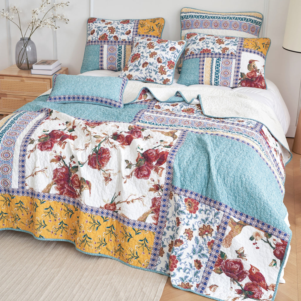 Tache Old World Garden Hummingbird Quilt