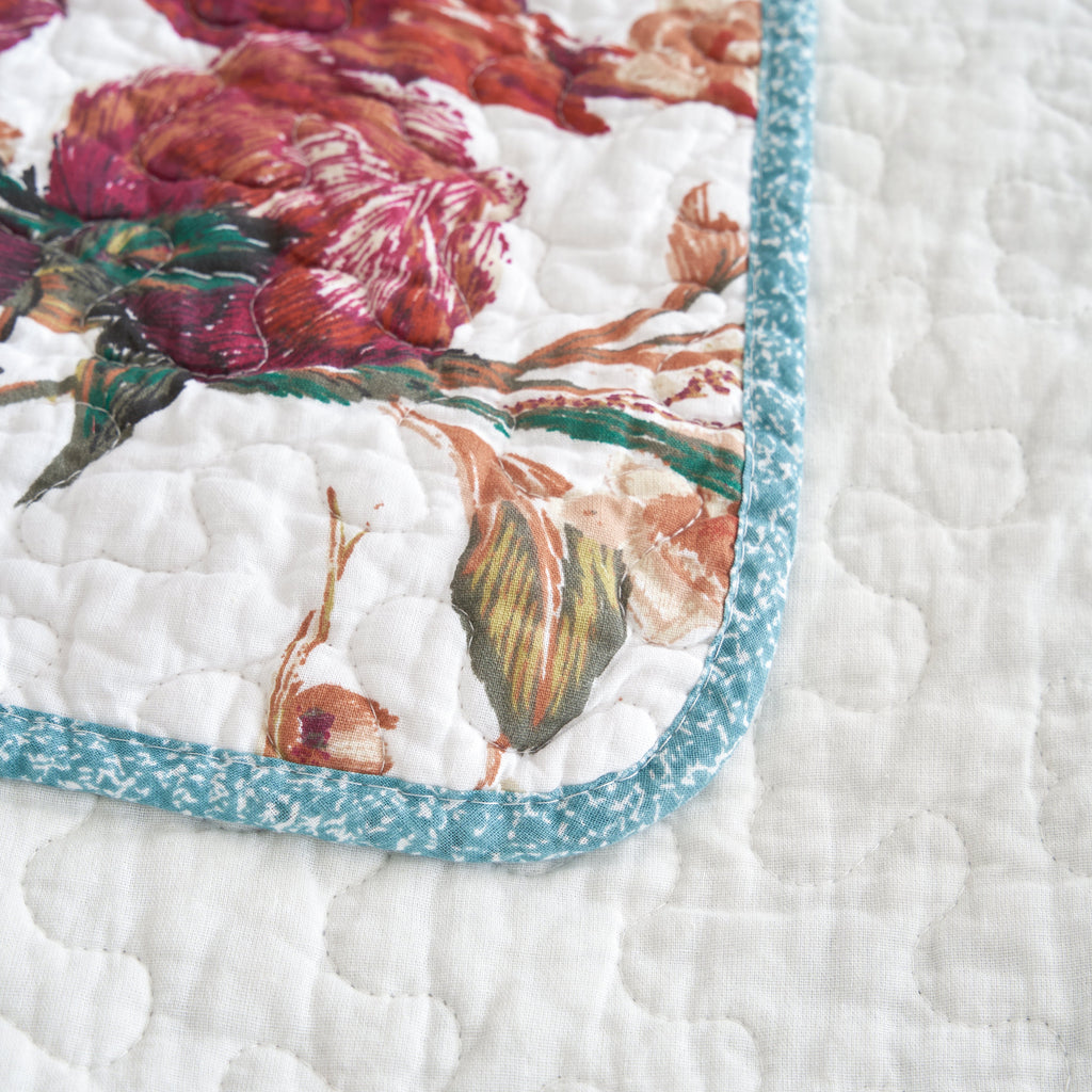 Tache Old World Garden Hummingbird Quilt