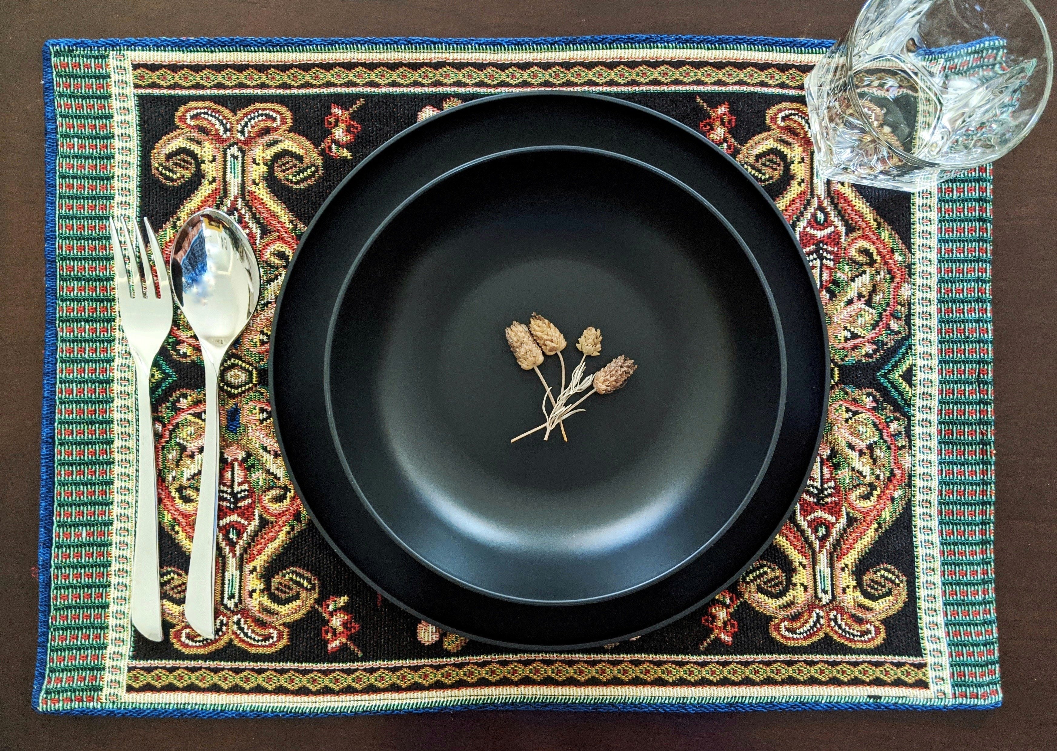 Tache Elegant Black Ornate Paisley Woven Tapestry Placemat Set (18192)